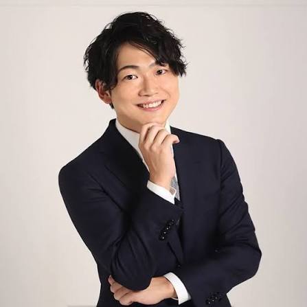 監修者 楠本文哉